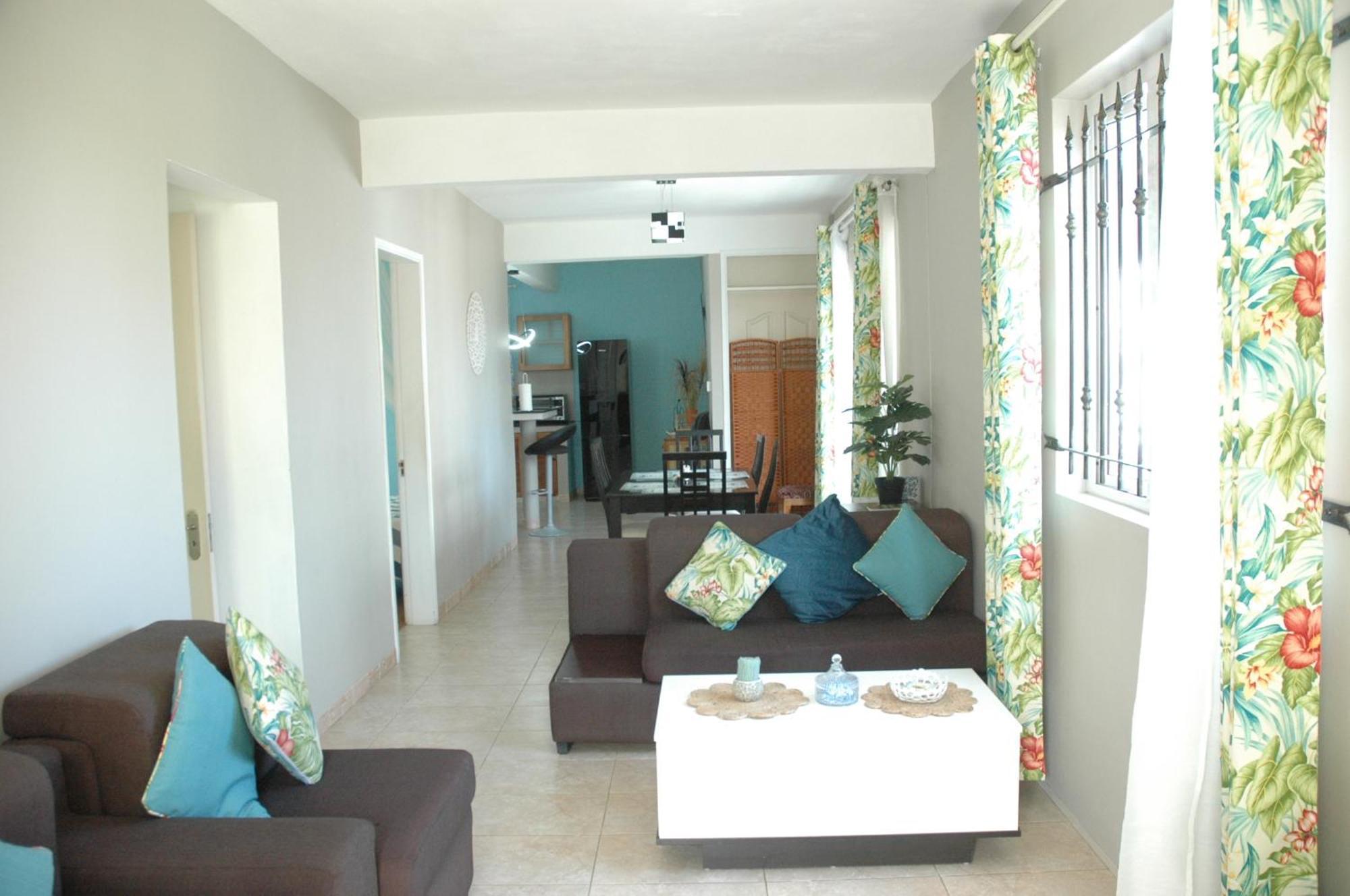 Captains Quarters Poolside Apartment
